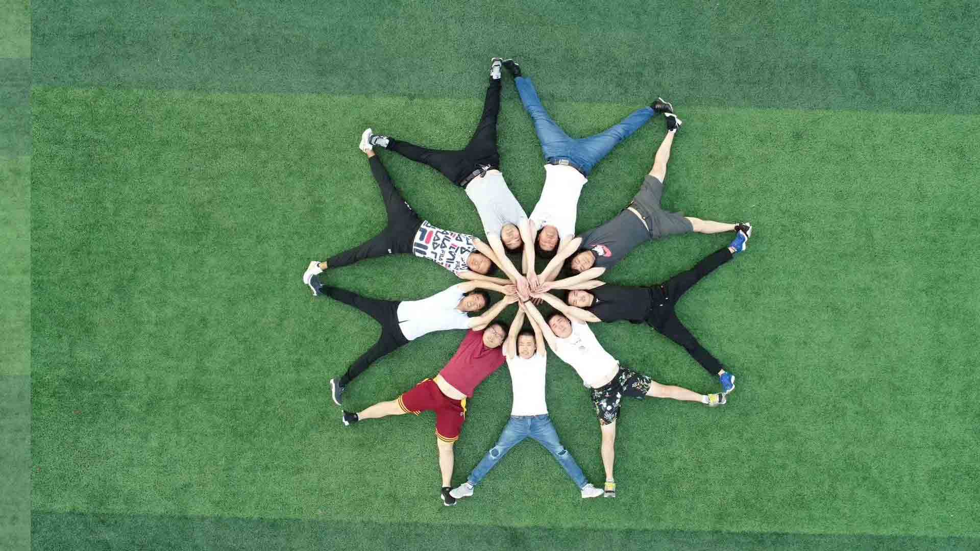 智航案例·航拍的毕业照